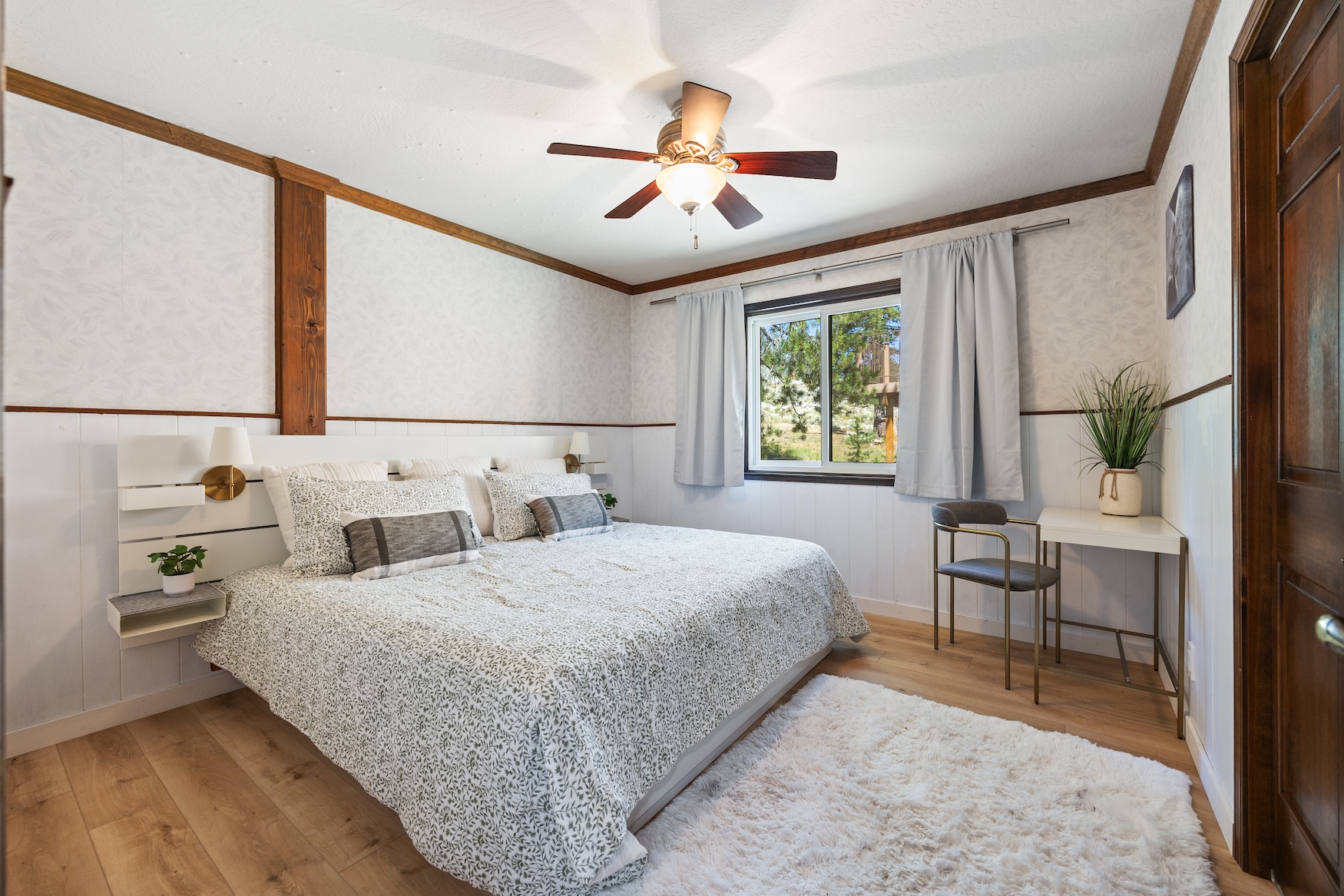 Snow & Pines: the bedroom before