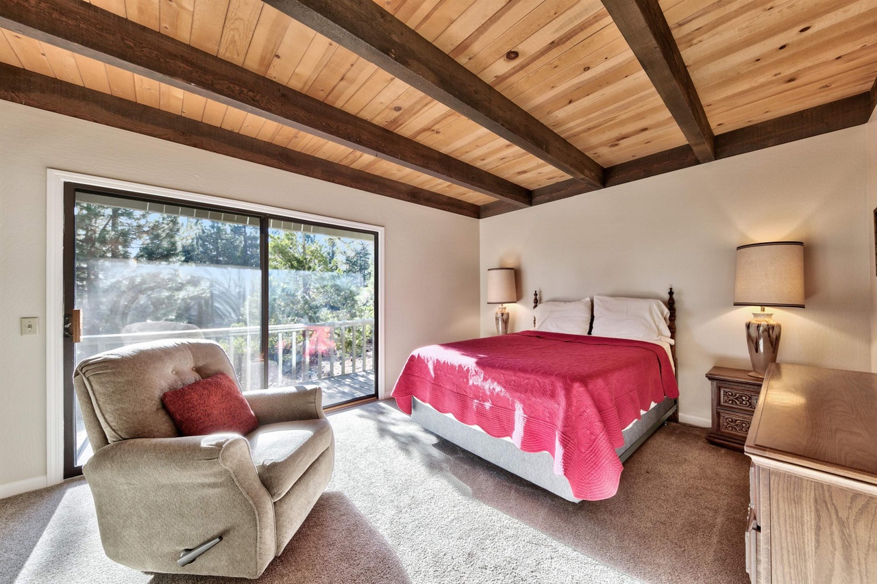 Cubs Manor: the primary bedroom before